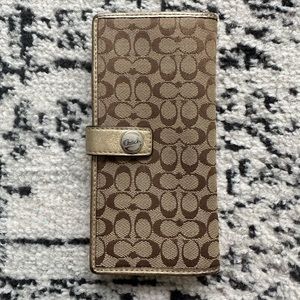 Coach wallet
